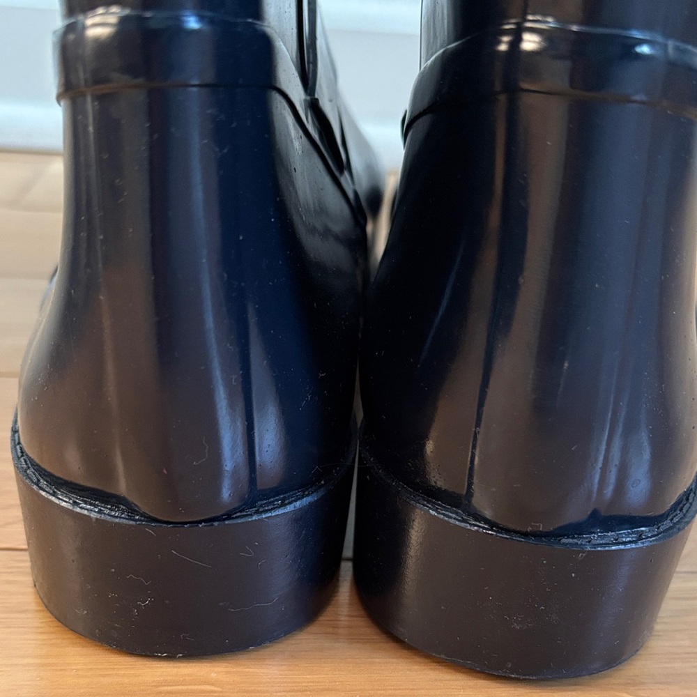 Coach Glossy Navy Rain Boots - Picture 6 of 10
